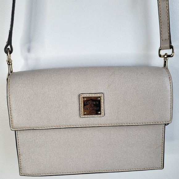 Dooney & Bourke Handbags - Dooney and Bourke light tan/off white cross body bag